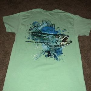 Men’s medium Reel Legends shirt.